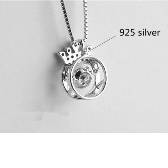 NEW 925 Sterling Silver Diamond Crown Necklace - Picture 4 of 4